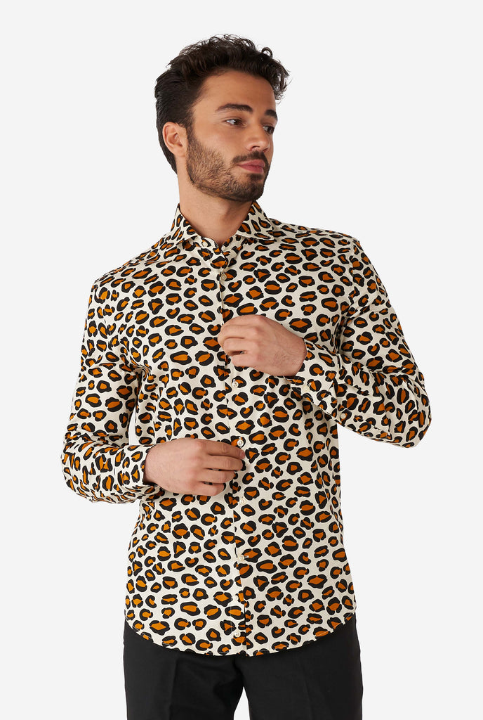 Man wearing dress shirt with Leopard-print 