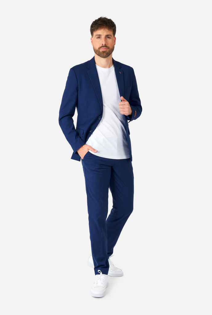 Man wearing casual blue business suit