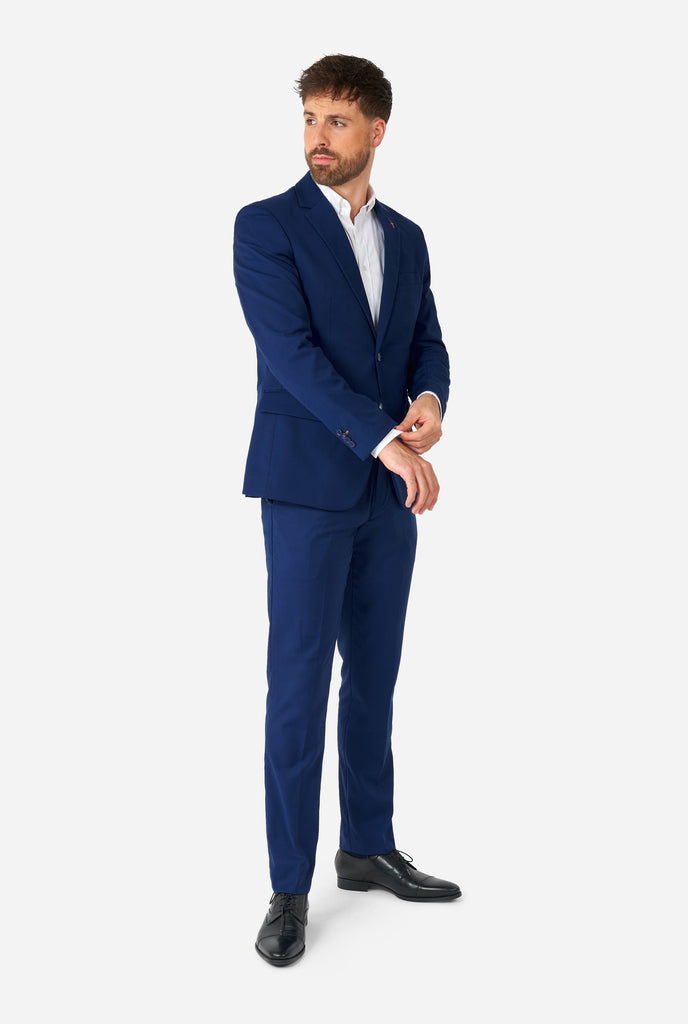 Man wearing casual blue business suit