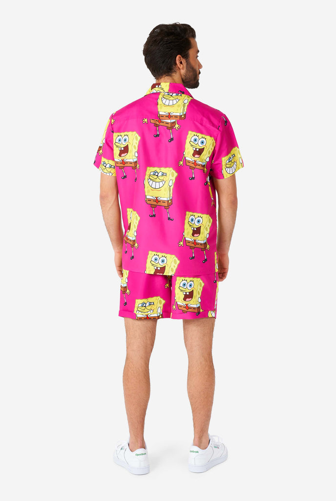 Man wearing summer outfit with SpongeBob SquarePants print, view from the back