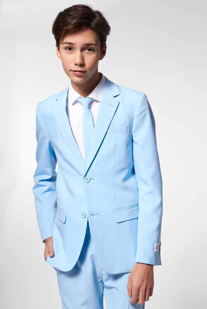 Teen wearing light blue formal suit